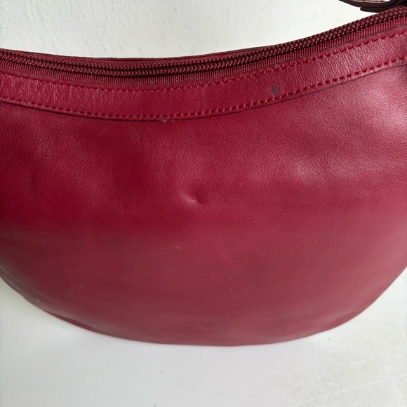 LAZARO Vintage Sporty Leather Shoulder Bag Stripe Strap Made in Argentina - Picture 13 of 16